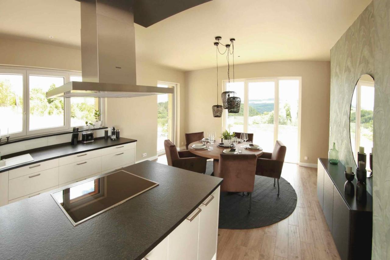 Luxapart Eifel Mit Privater Sauna Harscheid Bagian luar foto