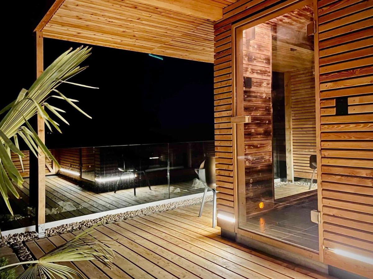 Luxapart Eifel Mit Privater Sauna Harscheid Bagian luar foto