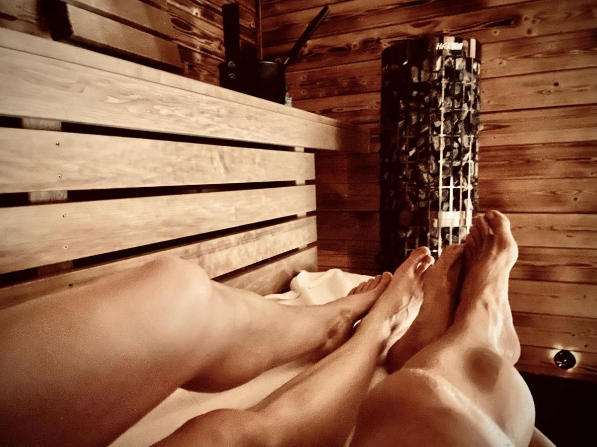 Luxapart Eifel Mit Privater Sauna Harscheid Bagian luar foto